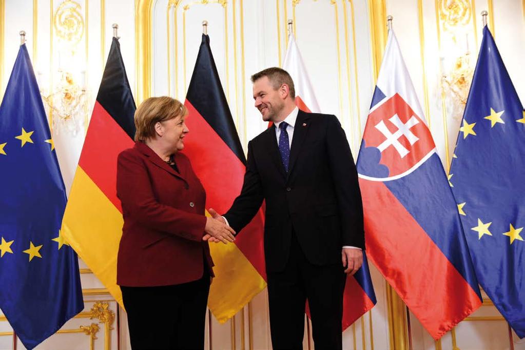 Počas návštevy SR Angela Merkelová rokovala so slovenským premiérom Petrom Pellegrinim o spolupráci oboch krajín v oblasti digitalizácie, ako