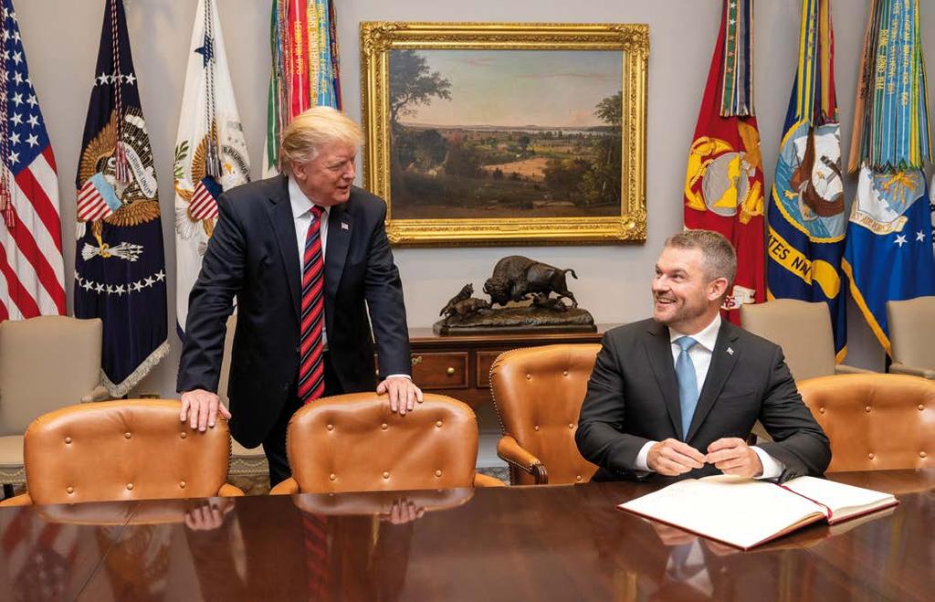 mája 2019 (Foto: Biely dom) predsedu vlády SR Petra Pellegriniho prezidentom USA Donaldom Trumpom v Bielom dome, ako aj návšteva ministra zahraničných vecí USA Mika Pompea na Slovensku, pričom