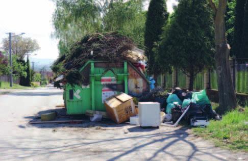 Musíme sa hanbiť Aj keď v marci bol veľkokapacitný zber komunálneho odpadu zrušený z hygienických dôvodov, v apríli už nabehol, no v obmedzenom rozsahu.