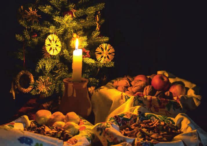 Zaujímavosti z obce Svrčinovské vianočné zvyky Vianočné chvíle vnímali ľudia predovšetkým ako obdobie pokoja, oddychu a radosti, ktoré spájali s rôznymi tradíciami a obyčajmi.