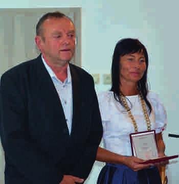 Zaujímavosti z obce Rudolf Slovák ocenený v oblasti rozvoja a zveľaďovania obce Rudolf Slovák sa narodil 19. júla 1953 vo Svrčinovci.