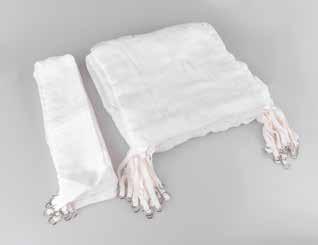 Ošetrovanie rán / Wound care Brušné rúško (šitý gázový tampón) je vyrobený zo 100% bavlny, tkaný s hustotou 17 nití / cm 2.