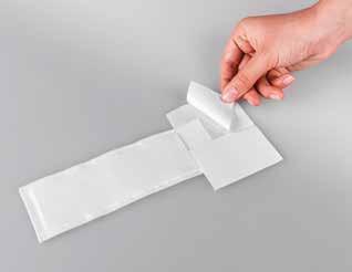 Náplasti / Plasters B-PORE je sterilné fixačné krytie s vreckom na ochranu katétra. Jedná sa o kombináciu netkaného hypoalergénneho krytia s vreckom z netkanej textílie, ktoré zaisťuje výstup katétra.