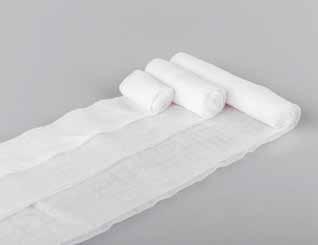 Ošetrovanie rán / Wound care Prierezy z gázy rolované sú vyrobené zo 100% bavlny tkanej v počte 17 nití / cm 2.