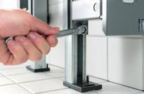 JEDNODUCHŠIE TO BYŤ NEMÔŽE Rám sanitárneho modulu Geberit Monolith na WC možno pripevniť k stavebnej konštrukcii rovnakým spôsobom ako Geberit Duofix.
