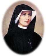 Prvá svätica tretieho tisícročia Svätá Mária Faustína Kowalská sa narodila roku 1905 ako tretia z desiatich detí v zbožnej roľníckej rodine v Glogowci v Poľsku. Pri krste dostala meno Helena.