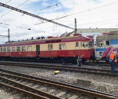 vlakoch Ex 12X Valašský expres a Ex 22X Valašský expres, ktoré premávajú na linke Žilina Horní Lideč Praha. Kvôli rekonštrukč- V Brne sa na hlavnej stanici zrazili dva vlaky 5.