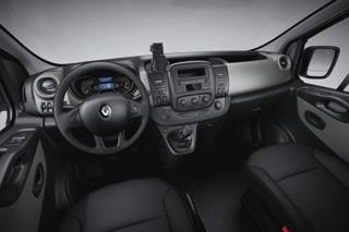 Výbava COOL Elektronický stabilizačný systém ESC a systém kontroly trakcie ASR s kontrolou nedotáčavosti CSV Čelný airbag na strane vodiča a spolujazdca Vypínateľný airbag na mieste spolujazdca 2