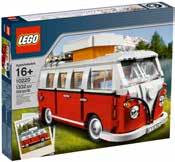 číslo: 000087703ED LEGO STAVEBNICA T1 KARAVAN Zažite nostalgickú jazdu do minulosti! Klasický karavan z roku 1962 sa skladá z 1 334 dielov.