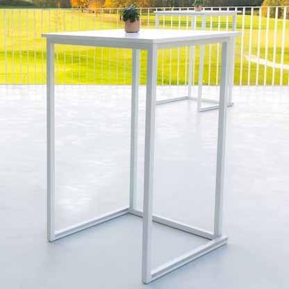 biela cena prenájmu: 15,00 EUR NEW CONIC BOX TABLE SET Atraktívny a elegantný designový stand by stôl s veľkou vrchnou doskou a odkladacím boxom. Vhodný ako bar. Možnosť podsvietenia.