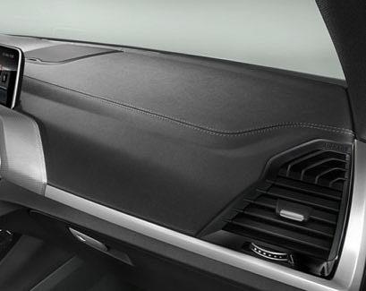 Plnofarebný BMW Head-Up displej 3 premieta pre jazdu relevantné informácie priamo do zorného poľa vodiča, čo mu umožní lepšie sa sústrediť na
