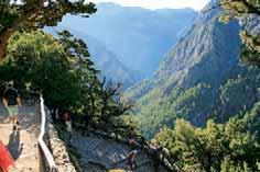 I Stalis Fakultatívne výlety Bulharsko I Albena ROKLINA SAMARIA -,,GRAND KANYON KRÉTY Je to najdlhší a asi aj najkrajší skalnatý kaňon v Európe.