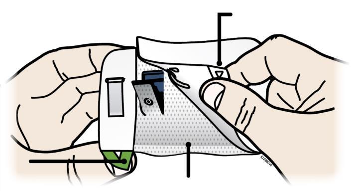 J 3. krok: Injekčná aplikácia Odtrhnite obe zelené pútka a ukáže sa lepiaca náplasť.