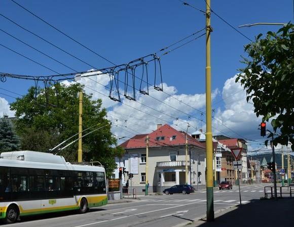 Najnáročnejšie pripravované projekty sú projekty na modernizáciu celej infraštruktúry trolejbusovej dráhy v meste a dostavba trolejbusového depa. 9.