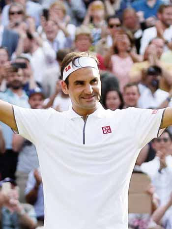 mužskej dvojhry tohtoročného Wimbledonu šťastnejší. Medzi najlepšiu štvorku sa prebojovali obaja velikáni Švajčiar Roger Federer i Španiel Rafael Nadal.