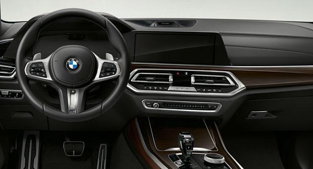 MODEL M ŠPORT. Výbava 26 27 Objavte viac pomocou aplikácie BMW Katalógy. Teraz k dispozícii pre váš smartfón aj tablet.