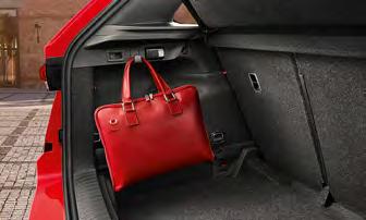 Aj batožinový priestor modelu KAMIQ zhmotňuje jeho kreatívny dizajn.
