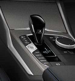 BMW 0e spĺňa svojím pokročilým plug-in hybridným pohonom tie najvyššie požiadavky na jazdnú dynamiku a