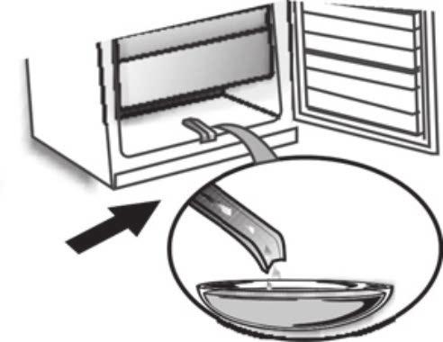PRIEČINOK CHLADNIČKY NO-FROST Odmrazovanie chladiaceho priestoru je úplne automatické. Kvapky vody na zadnej stene priestoru chladničky znamenajú, že prebieha fáza automatického odmrazovania.