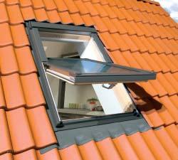 Polohovacia konštrukcia kľučky umožňuje veľmi účinnú ventiláciu medzerou medzi oknom a rámom (mikroventilácia).