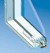 Okno PTP je kyvné prevedenie strešného okna, vyrobené z viackomorového bieleho plastového profilu PVC vystuženého pozinkovanými oceľovými profilmi.