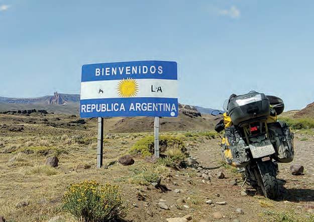 cestou navštíviť niekoľko patagónskych národných parkov a na záver tripu sa presunúť na úplný juh do Ohňovej zeme a doraziť až na koniec cesty RUTA 3, ktorá končí 23 km za najjužnejším mestom na