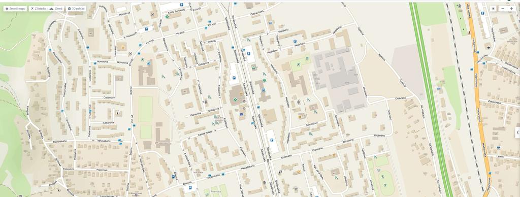 Lokalizácia ohodnocovaných parciel v mestskej časti Dúbravka (vyznačenie trasy IS) V okolí predmetu ohodnotenia sa nachádzajú bytové domy, materská škola, výmeniková stanica s trafostanicou, obchodný