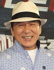 Kultúrne okienko Čchan Kchung-sang (číns. 陳港生 ), známy aj ako Jackie Chan (*7. apríl 1954, Hongkong) je majster bojového umenia, herec, producent, komik, akrobat, akčná hviezda a spevák.
