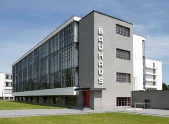 Inšpirácia Späť k remeslu Dessau Nemecko 56 SPÄŤ K REMESLU Nemecko a svet oslavujú 100 rokov založenia Bauhausu. Čo sa začalo v roku 1919 vo Weimare ako umelecká škola, bolo vždy niečo viac.