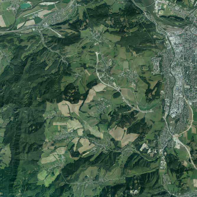 Východiská I Analytická časť Žilina Východiská Rajecká dolina tvorí mikroregión s identickým názvom.
