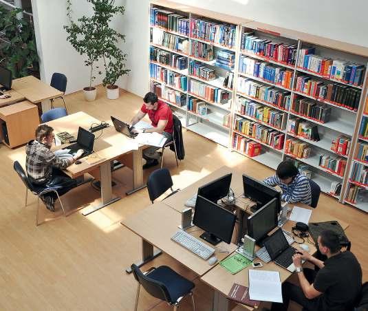 SÚČASTI UNIVERZITY Slovenská poľnohospodárska knižnica plní úlohu špecializovanej