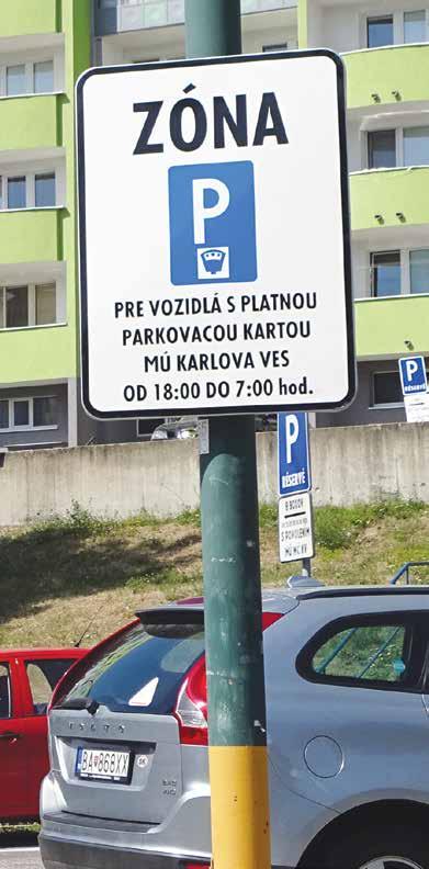 O predĺženie užívania vyhradeného parkovacieho miesta je možné požiadať elektronicky alebo osobne v podateľni miestneho úradu.