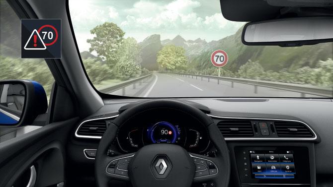parkovací asistent vpredu a vzadu Radary uľahčujú vaše manévrovanie tým, že pomocou zvukovej a vizuálnej signalizácie
