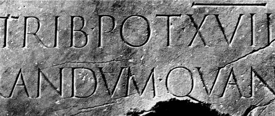 Staré rímske písmo Mena Pred rokom 600 pred Kr. neexistoval v starovekom grécku menový systém, obchodovalo sa výmenou tovaru a služieb. Okolo r. 500 pred Kr.