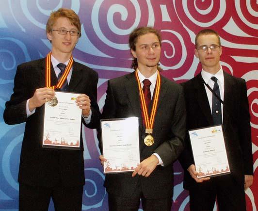 Mladí a veda Na Slovensko sa vrátilo astronomické zlato Slovenskí mladí nádejní astronómovia sa už po štvrtýkrát zúčastnili na Medzinárodnej olympiáde z astronómie a astrofyziky (IOAA).