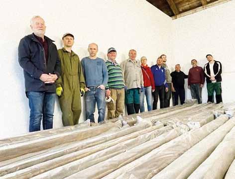 Výskum hrobky z Popradu sa nekončí >Po šestnástich rokoch konzervovania sa na Slovensko začiatkom mája vrátila záverečná a najväčšia časť drevených konštrukcií unikátnej hrobky muža, ktorý bol koncom