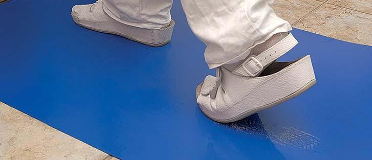 Rohož pozostáva z naskladaných trhacích polyetylénových vrstiev, ktoré efektívne pohlcujú nečistoty a prach zachytený na obuvi