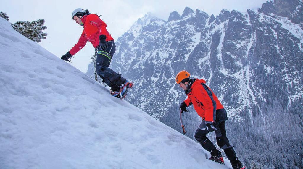 Tajomstvá lezenia v ľade z viacerých uhlov opisuje horský vodca Michal Gerčák.