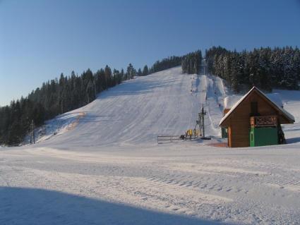 Ski Park Vyšné Ružbachy Stredisko sa nachádza na východnom úpätí Spišskej Magury asi 15 km od Starej