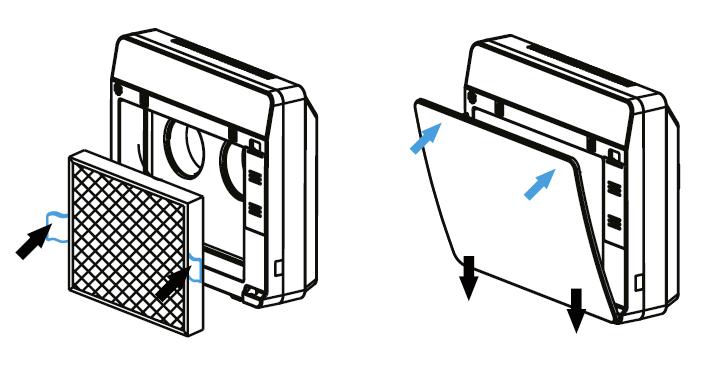 3 Zarovnajte filter do otvoru, strana s výstupkami je smerom von, potom mierne zasuňte do jednotky. 4 Vložte spodnú sponu do otvorov v prednom kryte a potom pomaly zasuňte predný panel do krytu.