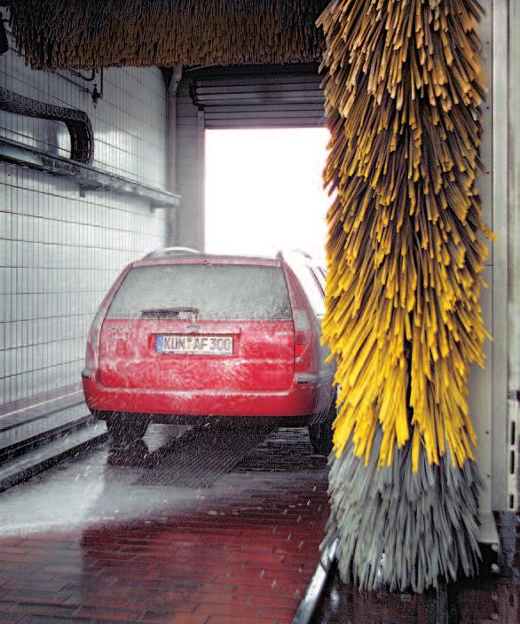 exteriér - program pre autoumyvárne program pre autoumyvárne výpredaj! predbežný čistiaci prostriedok Alkalický čistiaci prostriedok na predčistenie a odstránenie silných nečistôt z vozidla.