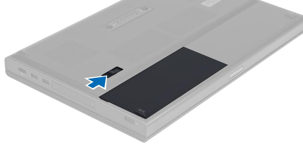 Vloženie karty ExpressCard 1. Kartu ExpressCard zasuňte do zásuvky a zatlačte tak, aby zacvakla na svoje miesto. 2. Postupujte podľa pokynov uvedených v časti Po dokončení práce v počítači.