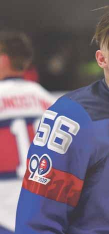 majstrovstvách sveta nastúpia v dresoch s dvojkrížom na prsiach. Tie s logom Slovenského zväzu ľadového hokeja so skríženými hokejkami v tvare štátneho znaku zostanú v skladoch.