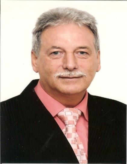 Do roku 1998 som pôsobil ako člen Rady ZMOS, v rokoch 1995 1996 som bol predsedom Regionálneho združenia miest a obcí Horehronia a Stredného Rudohoria.