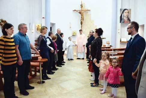 16 Aby sme sa posilnili počas pôstu, kolektív materskej školy sv. Kríža sa 30. marca vybral do Klina na duchovnú obnovu.