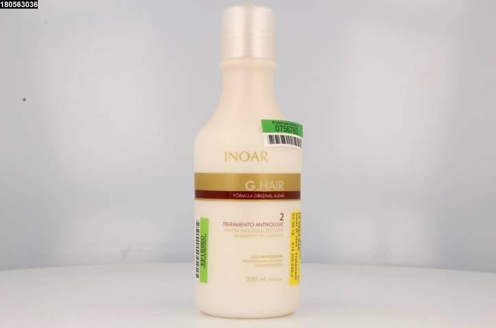 Výrobok obsahuje látku formaldehyde (voľný formaldehyd - 10,1 g/100g), ktorá nie je povolená do výrobkov na vyrovnávanie vlasov. Inhalácia látky môže viesť k poškodeniu nosohltana.