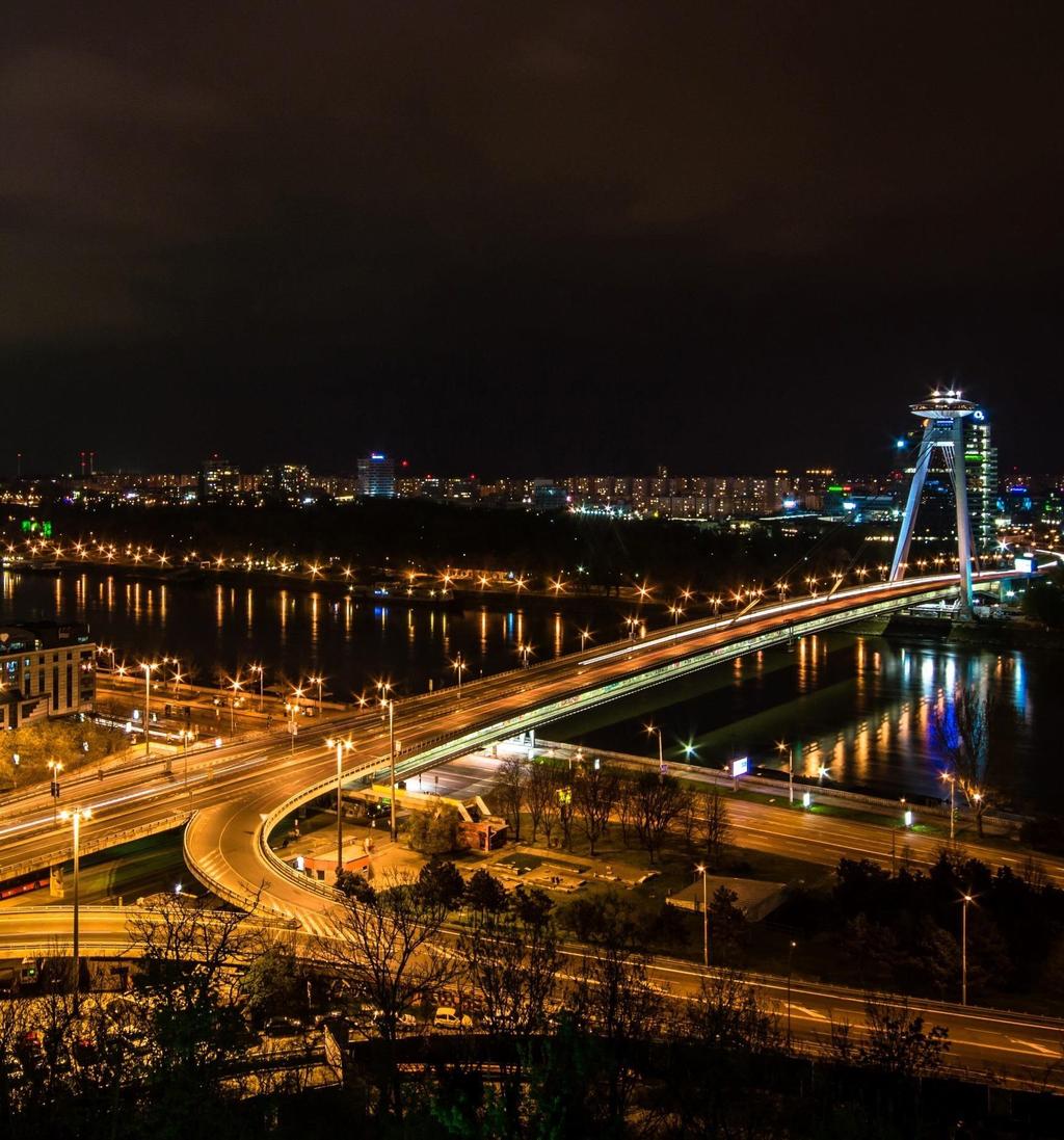 Fotografia: Nočná panoráma mesta, Bratislava [<a